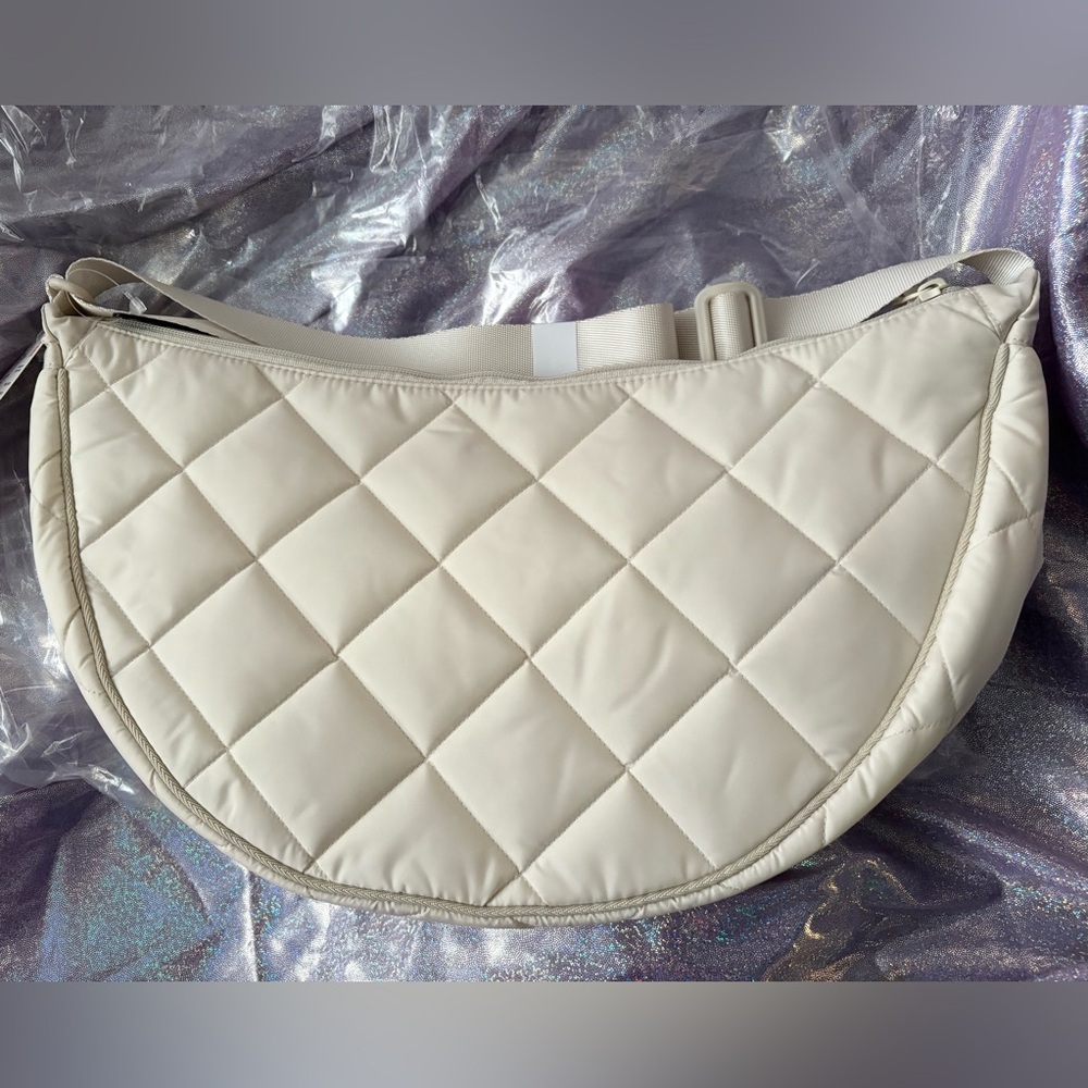 NWT Uniqlo Large Quilted Bag Off White